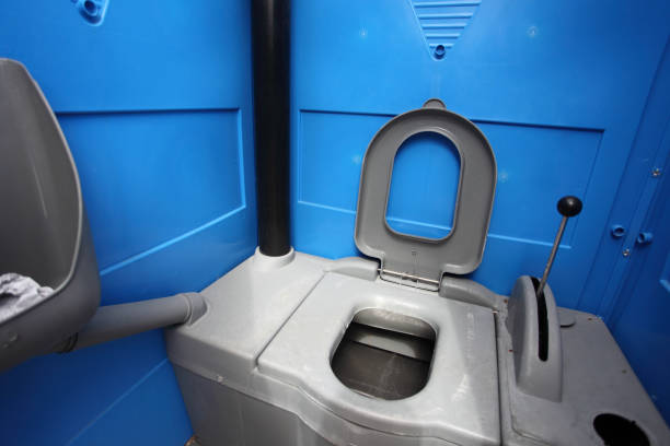 Best Portable restroom trailer rental  in Bloomfield Hills, MI